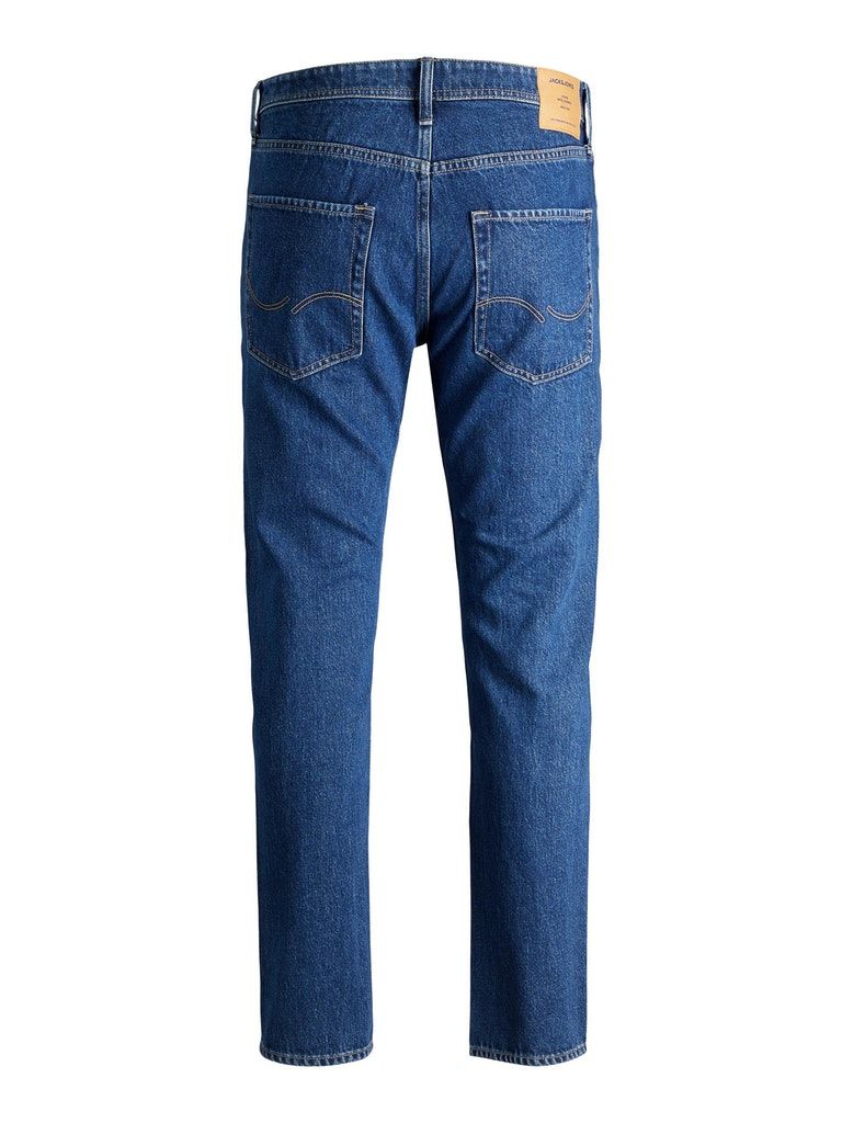 JACK&JONES_SpringSummer2022_4045886_12221414_3.jpg