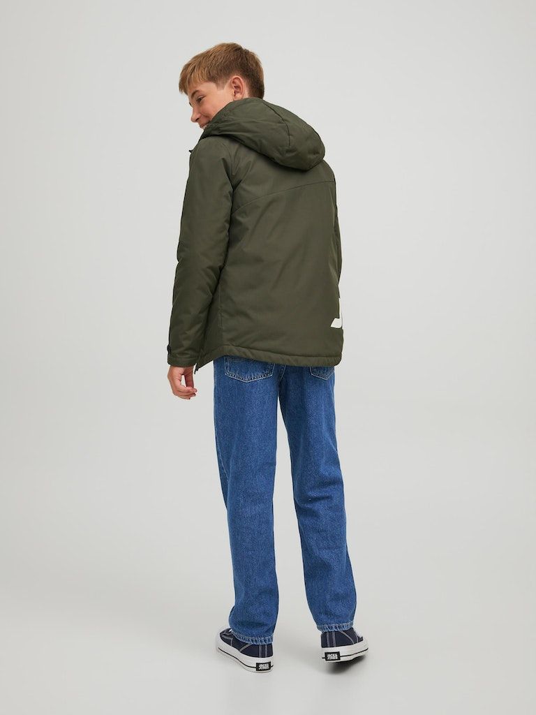 JACK&JONES_SpringSummer2022_4045886_12221414_5.jpg