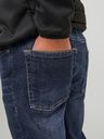 JACK&JONES_SpringSummer2022_3992425_12217778_4.jpg
