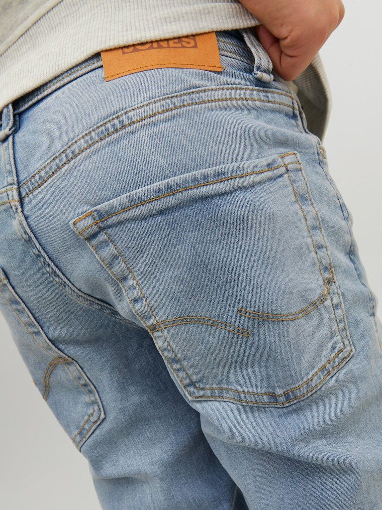 JACK&JONES_Noos2023_4093190_12224565_6.jpg